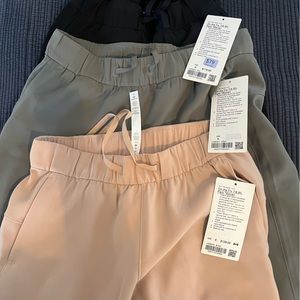 Lululemon pants WIDE LEG